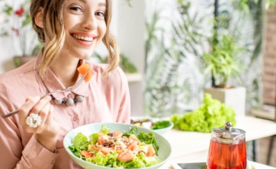 â€˜EATING MOREâ€™ MIGHT ACTUALLY BE THE SECRET OF LOSING WEIGHT!